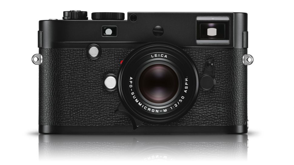 Leica-M-Monochrom-Hero01-970-80