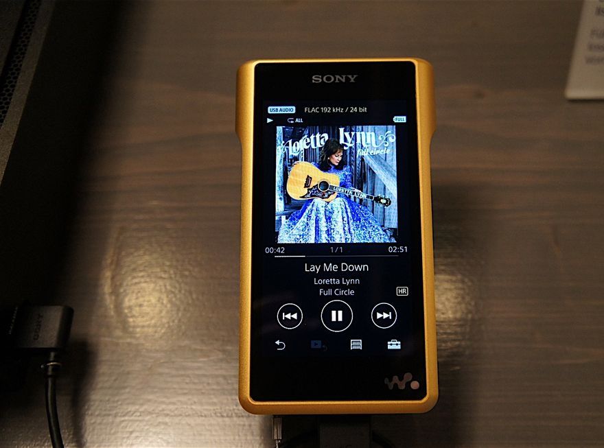 Sony NWWM1Z Walkman hands on review GearOpen