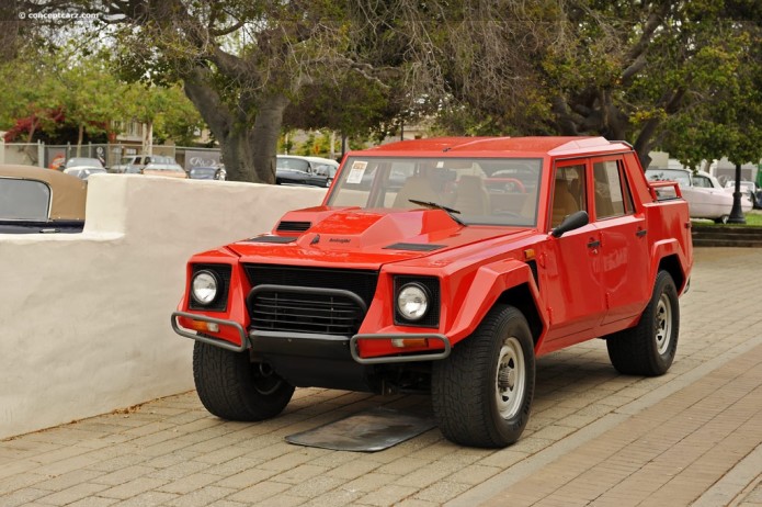 Lamborghini LM002 : The Weird History of the Rambo Lambo | GearOpen Lamborghini LM002 : The Weird History of the Rambo Lambo | GearOpen