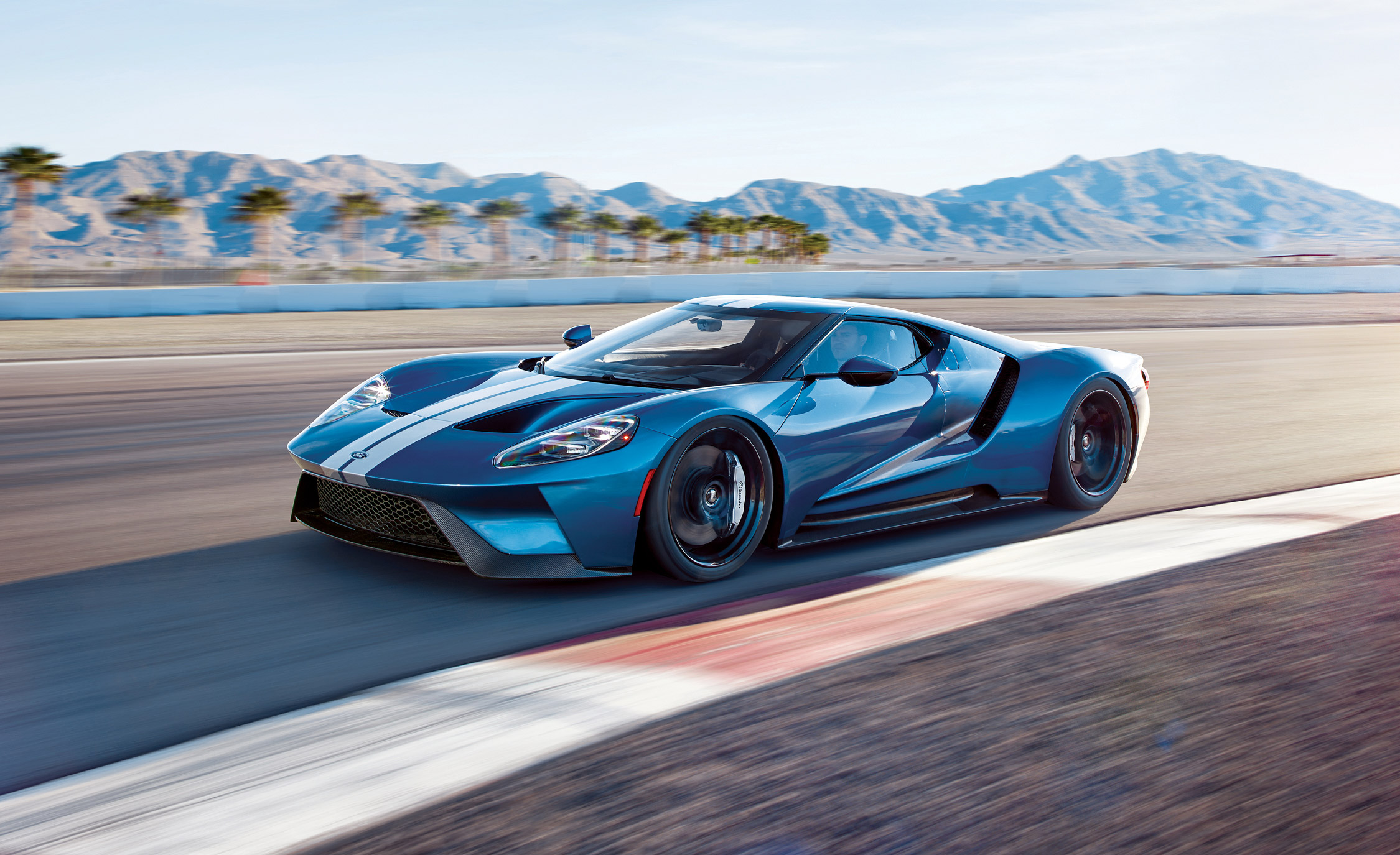 Ford Gt Review An Astounding Aerodynamic Accomplishment Gearopen