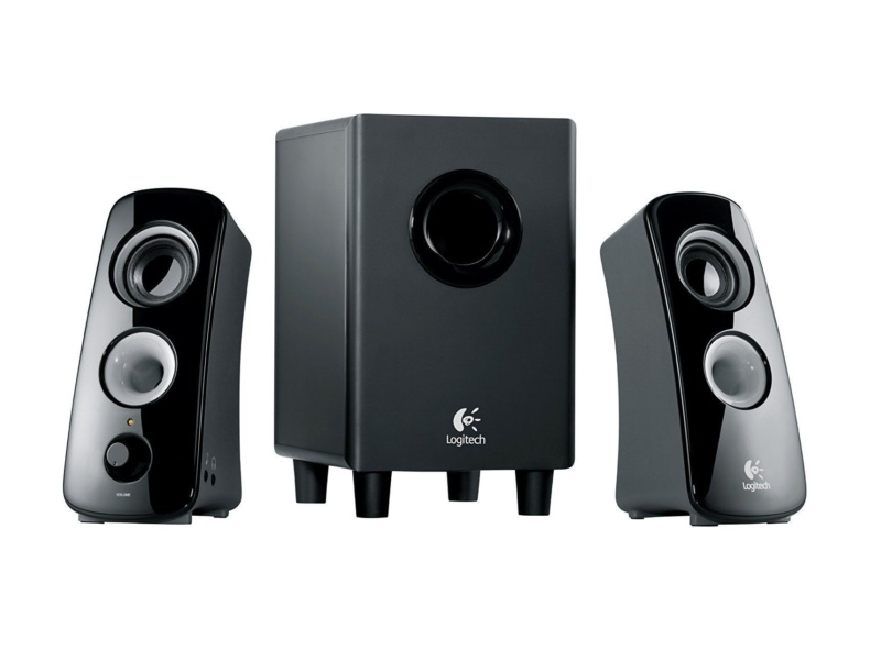 Logitech Z323 review This 2.1 speaker system’s boomy bass overwhelms