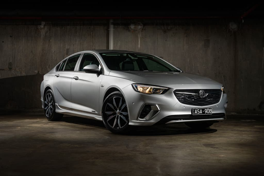 2018 Holden Commodore RS V6 AWD Review : Quick Spin | GearOpen