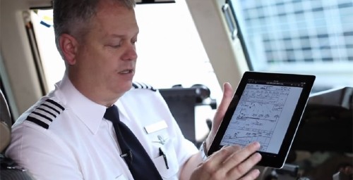 Crashed iPads ground several American Airlines flights