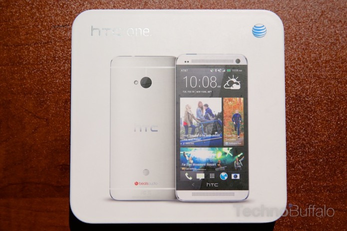 AT&T HTC One Review