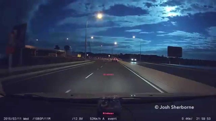 Meteor Caught On Dash Cam