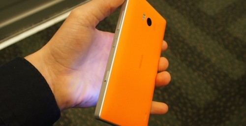 Nokia Lumia 930 hands-on: Icon gets an international cousin