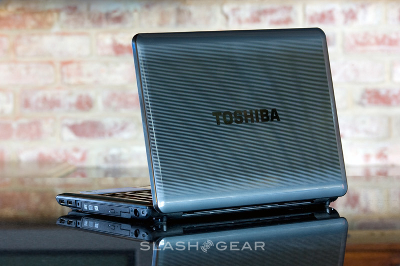 Toshiba Satellite A305-S6864