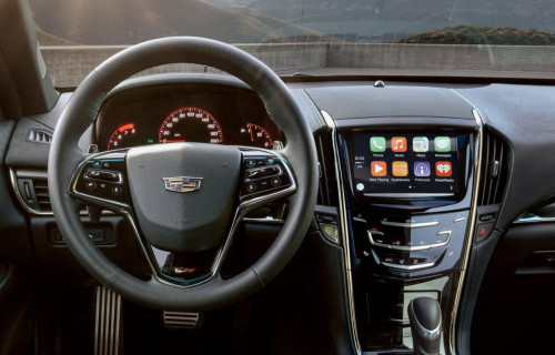 Cadillac integrates CarPlay and Android Auto into 2016 models