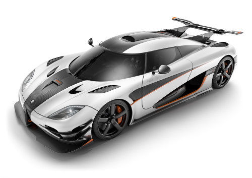 Koenigsegg One:1 decimates all in 0-300km/h-0 test