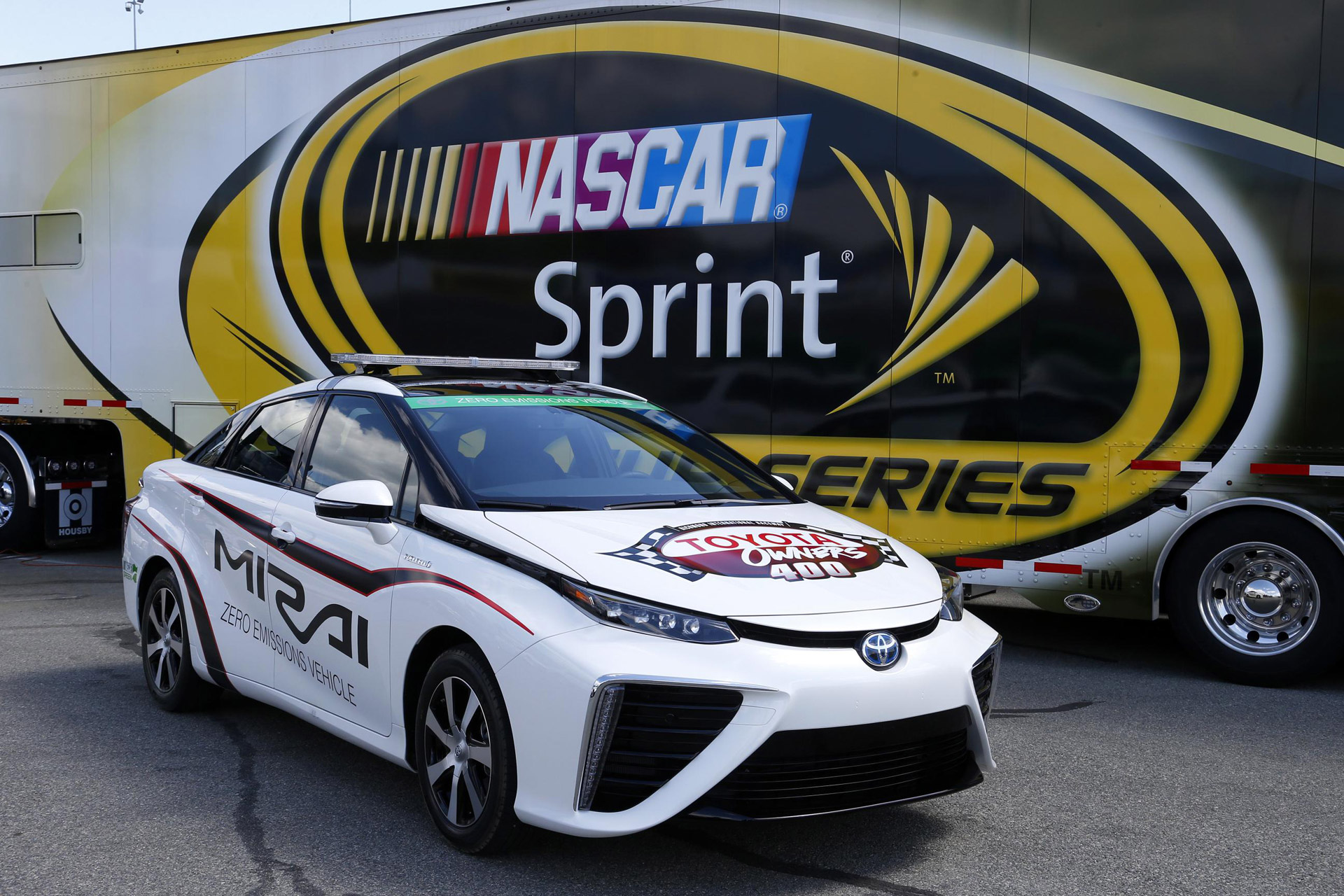 Toyota Mirai becomes first fuel-cell vehicle to serve as NASCAR pace car