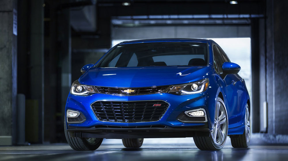 Chevrolet’s 2016 Cruze aims to democratize tech