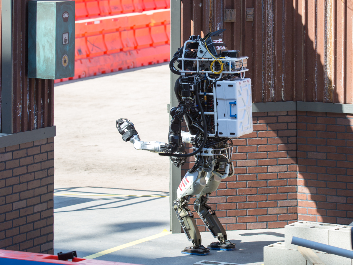 Team MIT’s robot lost the DARPA challenge but won over the crowd