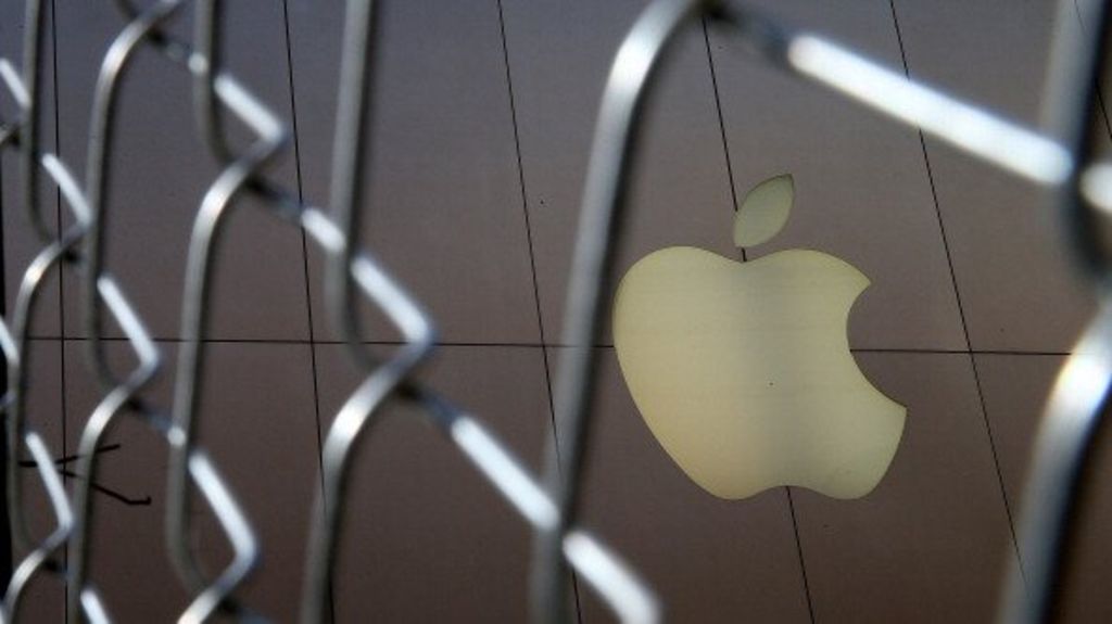 Apple users angered over 'staingate' screen damage