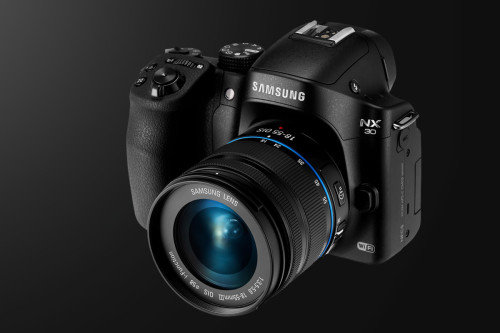 Samsung NX30 – Kit with 18-55mm Lens Review