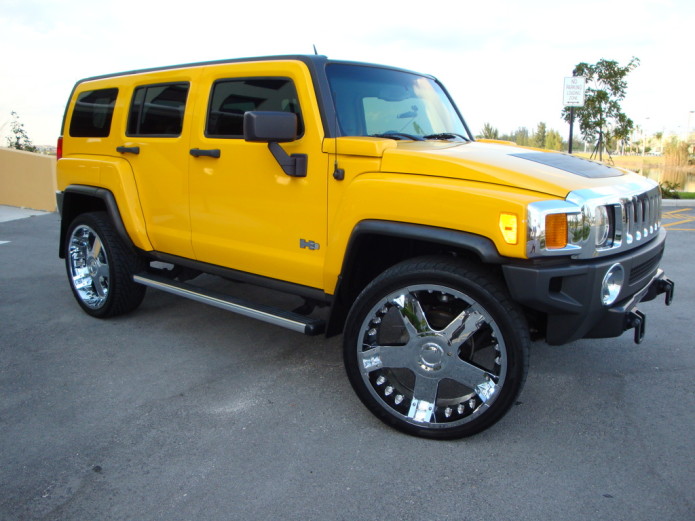General Motors recalls 200,000 Hummers because they catch on fire