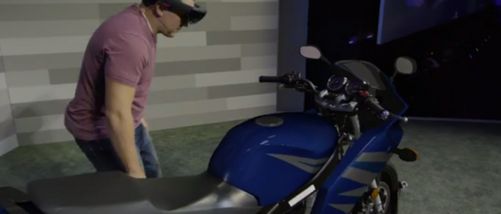 HoloLens courts enterprise with this eye-catching AR demo