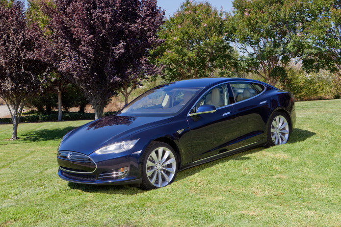 Tesla crowdsources EV charging stations through Airbnb