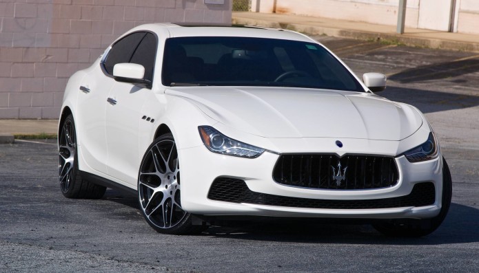 Maserati Ghibli : Luxury Sedan Car Review