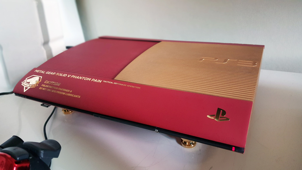 Metal Gear Solid V custom PS3 shows true depth of obsession