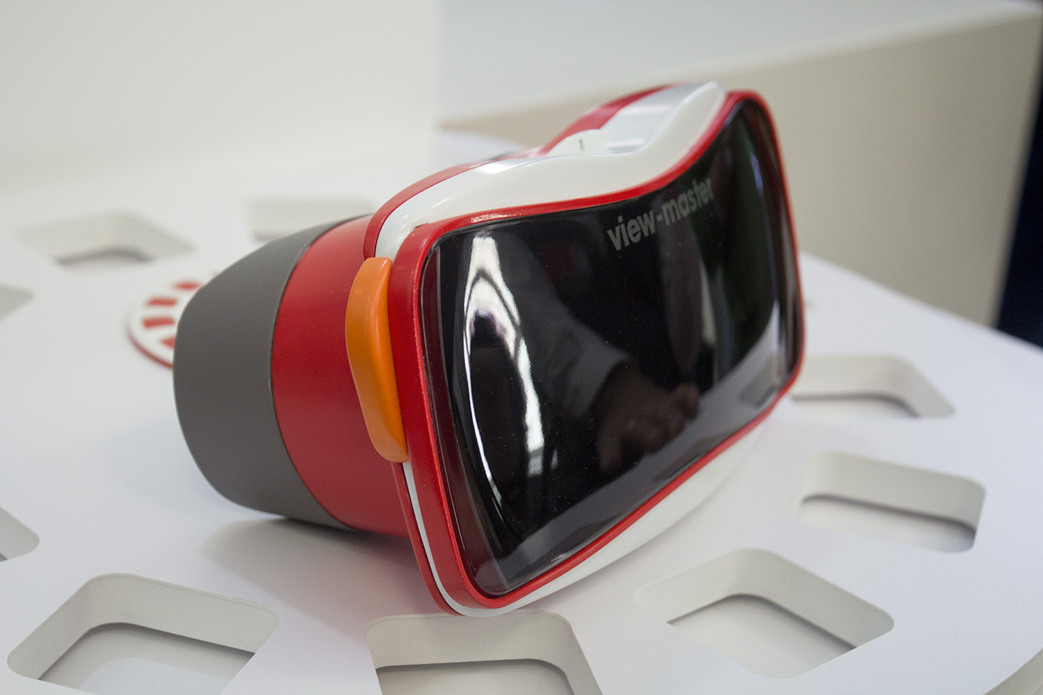 Mattel View-Master hands-on: Retro toy gets AR upgrade