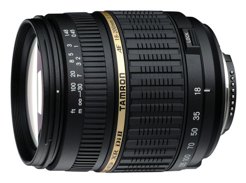 Tamron offers a lot of range in a little design with its new 18-200mm F/3.5-6.3 Di II VC lens