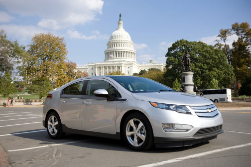 Chevy Volt an electric, smooth and silent operator