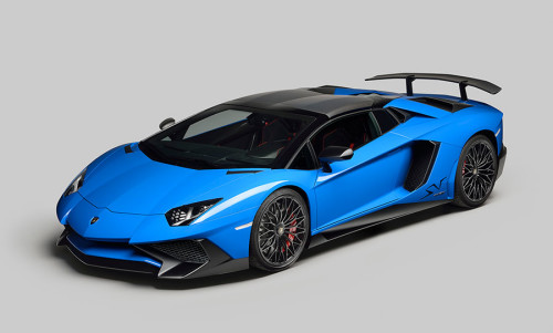 Lamborghini rolls out Aventador Superveloce Roadster