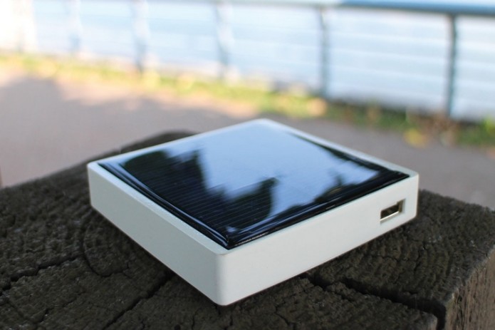 Pocket Sun Power Bank Integrates Solar, Kinetic, And Thermoelectric Chargers