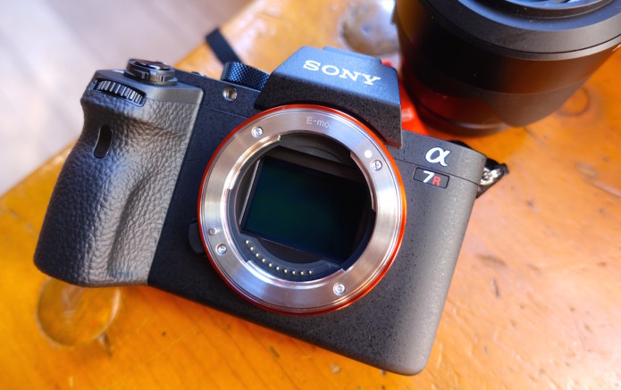 24 hours with Sony's A7R II full-frame mirrorless camera