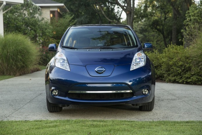 2016 Nissan Leaf adds 107 mile battery option