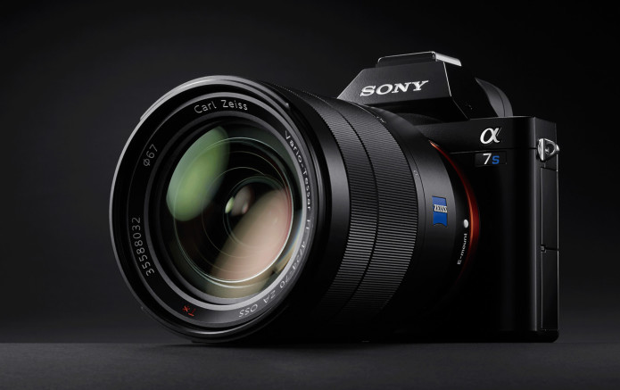Sony to add uncompressed 14-bit RAW image capability to a7S II
