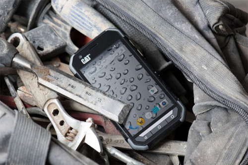 CAT S30 smartphone is military rugged and works with gloves on