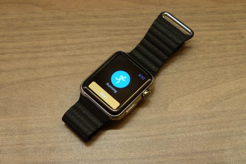 Runkeeper’s new Apple Watch app lets you jog phone-free