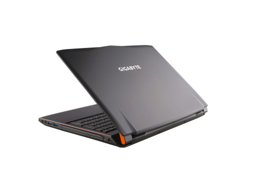 Gigabyte P55W review : New 15.6″ Gaming Laptop