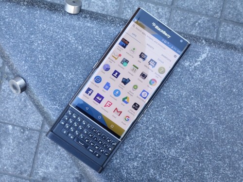BlackBerry Priv review: Android alone can’t save the company