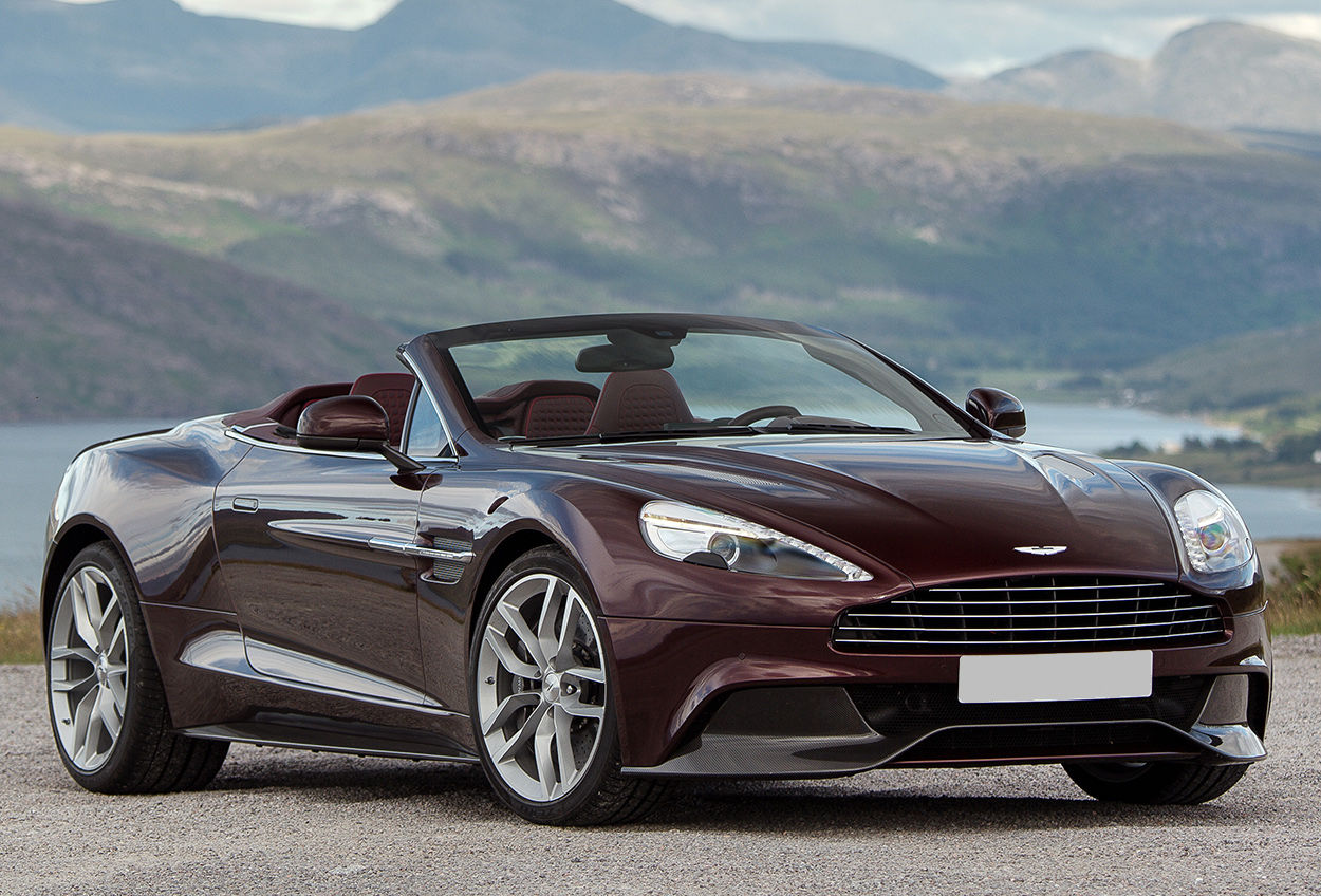 Aston Martin Vanquish review : A British alternative to a Ferrari