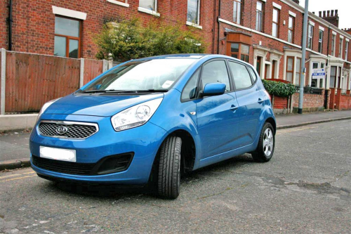 Kia Venga review : Light interior and running costs make for a decent city car