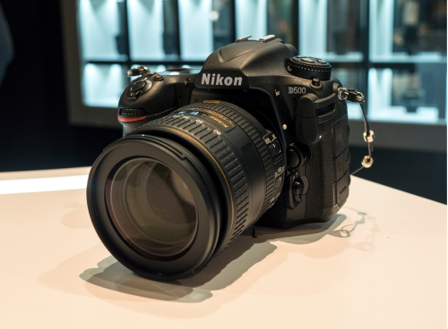 Nikon D500 hands-on preview: ‘D5 mini’ shows pro powers at smaller scale
