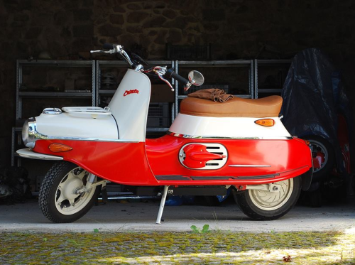 2016 Cezeta Type 506 Brings Back Europe’s 60s-Era “Pig” Scooter In Electric Form