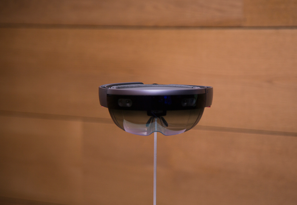 Leaked HoloLens app video reveals Start Menu for AR