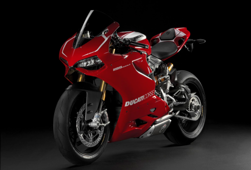 Ducati 1199 Panigale R First Ride Review