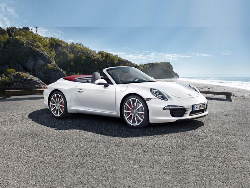 2018 Porsche 911 GT2 RS Review