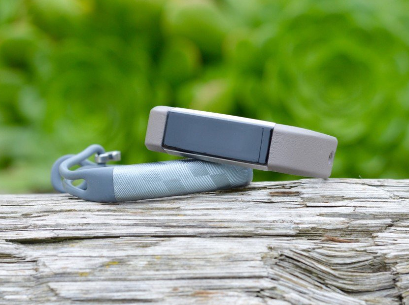 fitbit alta running