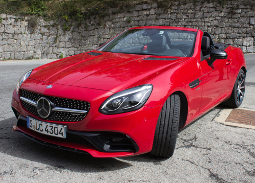 Mercedes-Benz SLC roadster first drive review : New name, new engine, new limits