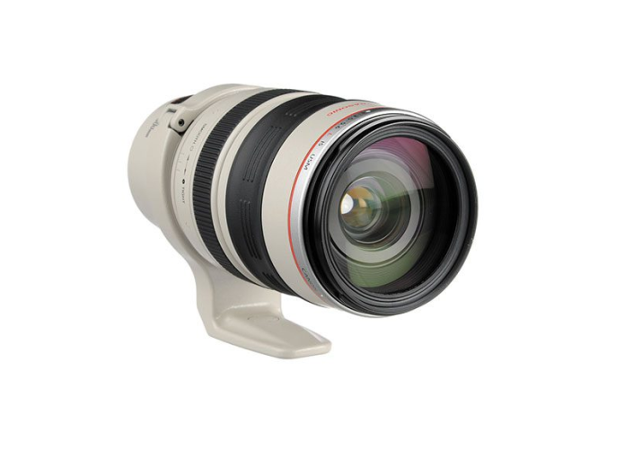 Canon Filed Patent for Impressive EF 28-560mm f/2.8-5.6 Lens