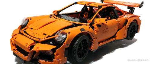 LEGO Technic Porsche 911 GT3 RS Review