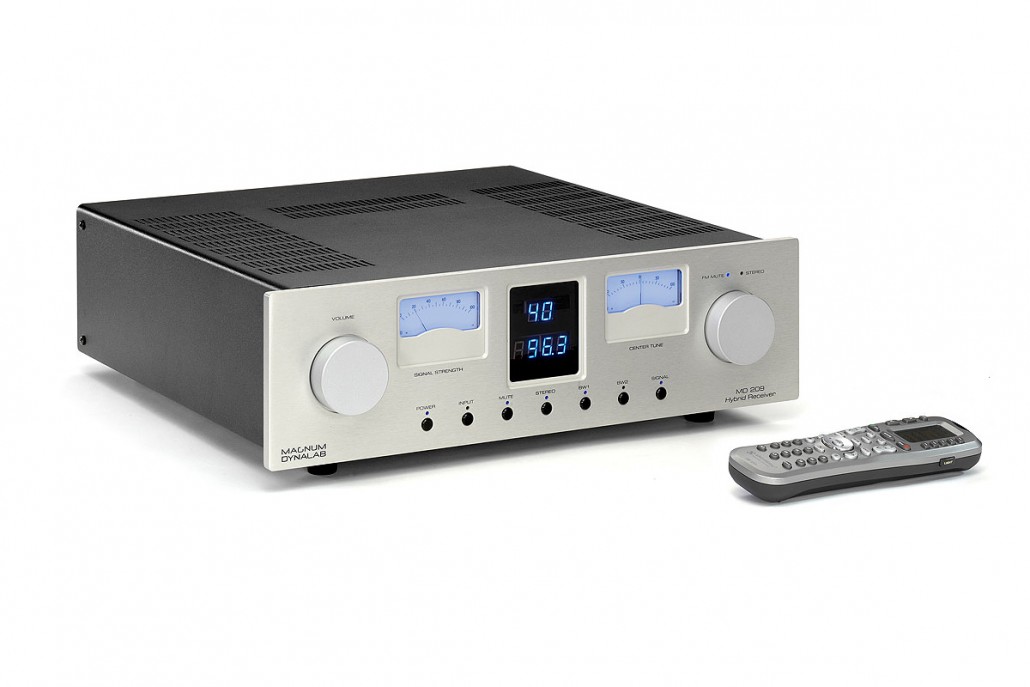 MAGNUM DYNALAB MD209 RECEIVER