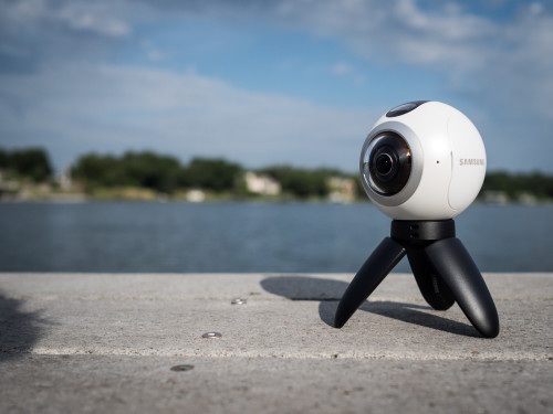 Samsung Gear 360 Review : Great If You Own a Samsung Phone