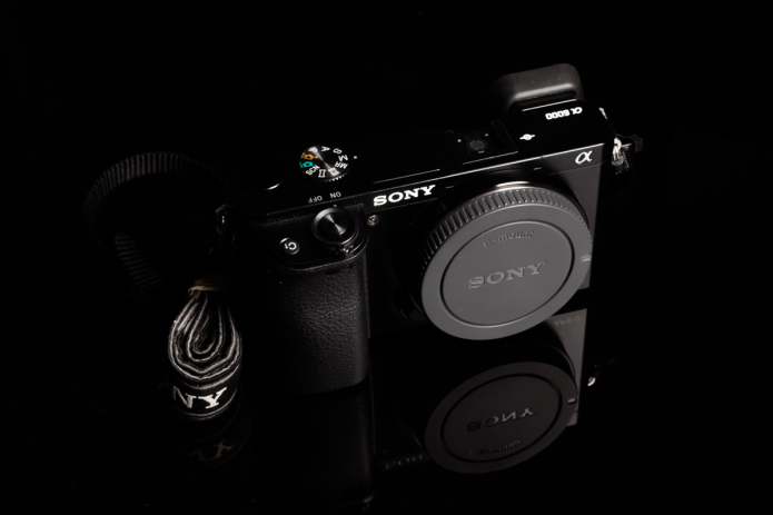 12 of the Best Sony a6000/a6300 Accessories