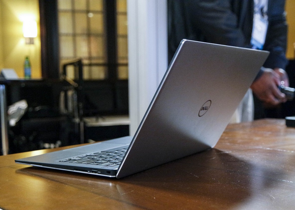 Dell XPS 13 Developer Edition Handson Review Is This Linux Laptop